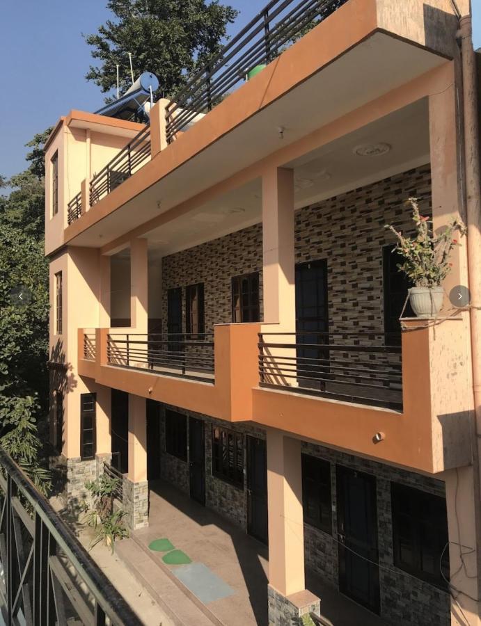Karwaan Homestay Rishīkesh Extérieur photo