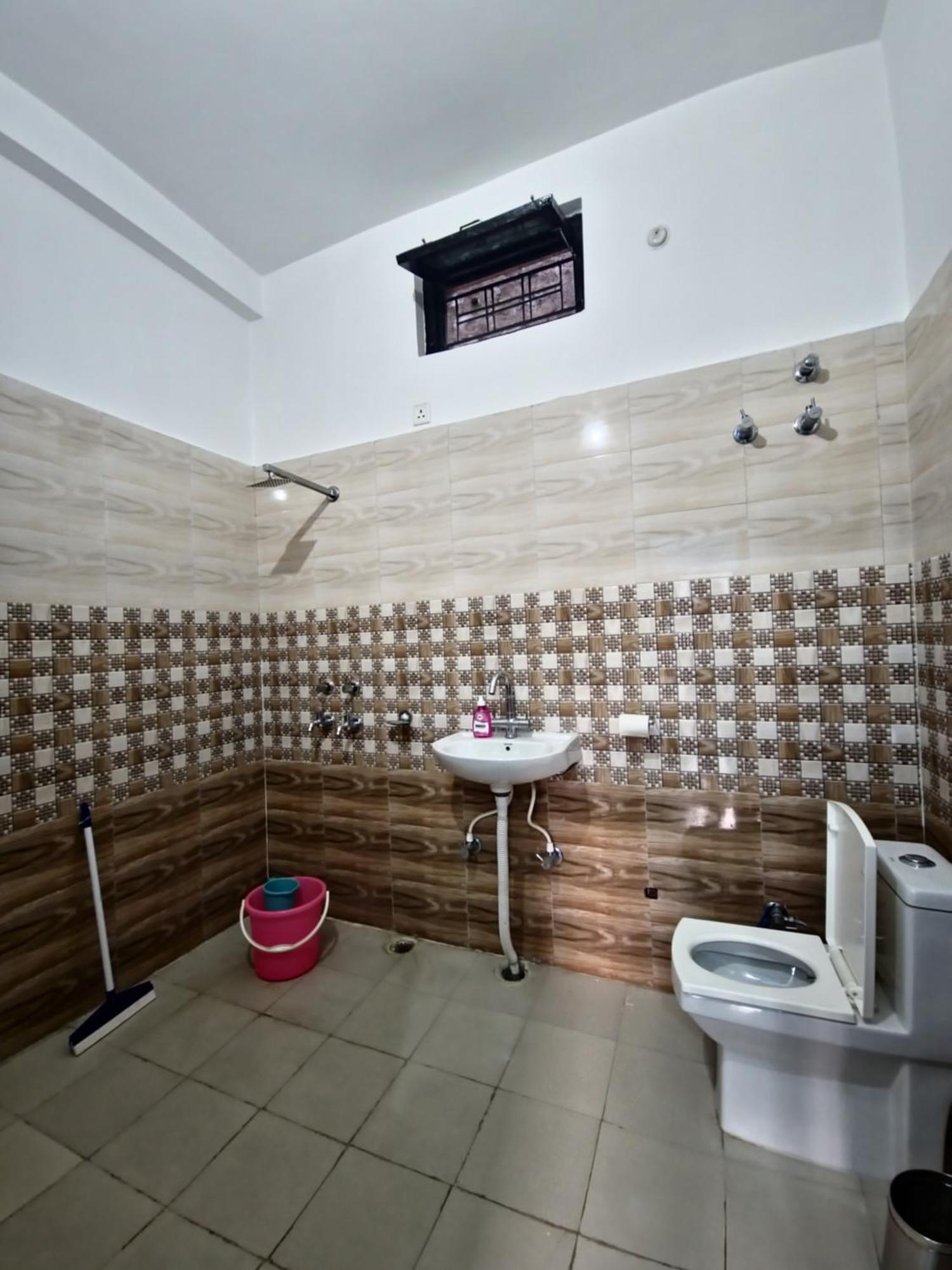 Karwaan Homestay Rishīkesh Extérieur photo